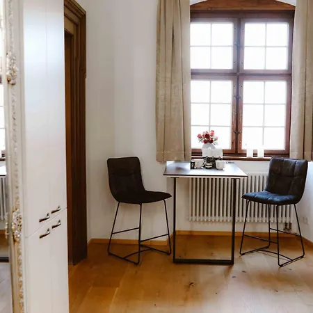 Διαμέρισμα Elegant Castle Escape Near Austria Top Thermes