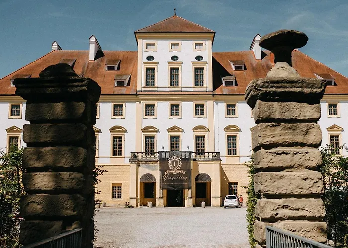 Elegant Castle Escape Near Austria Top Thermes * Aurolzmunster