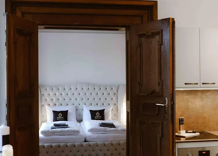 Elegant Castle Escape Near Austria Top Thermes *