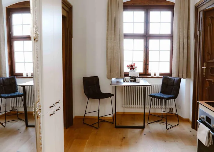 Διαμέρισμα Elegant Castle Escape Near Austria Top Thermes