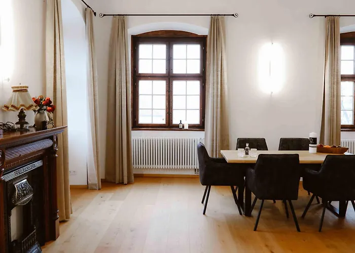 Elegant Castle Escape Near Austria Top Thermes Διαμέρισμα *