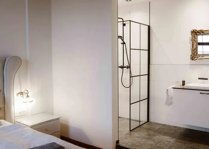 Διαμέρισμα Elegant Castle Escape Near Austria Top Thermes *