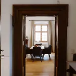 Elegant Castle Escape Near Austria Top Thermes Appartamento Aurolzmunster